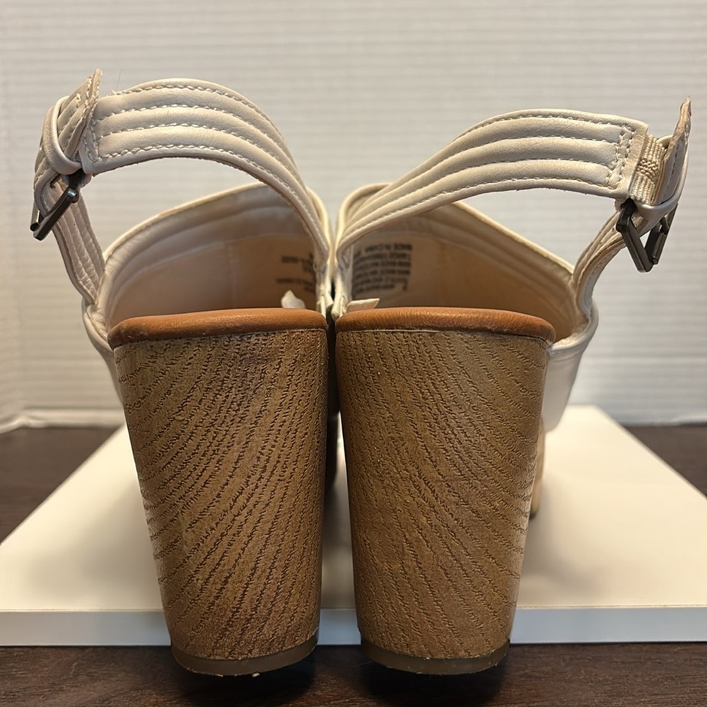 Universal Thread Cream Slingback Mules - Picture 6 of 10